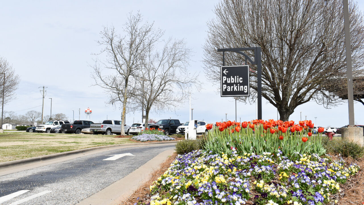 Parking Parking is quick, safe, and convenient when you Fly Dothan